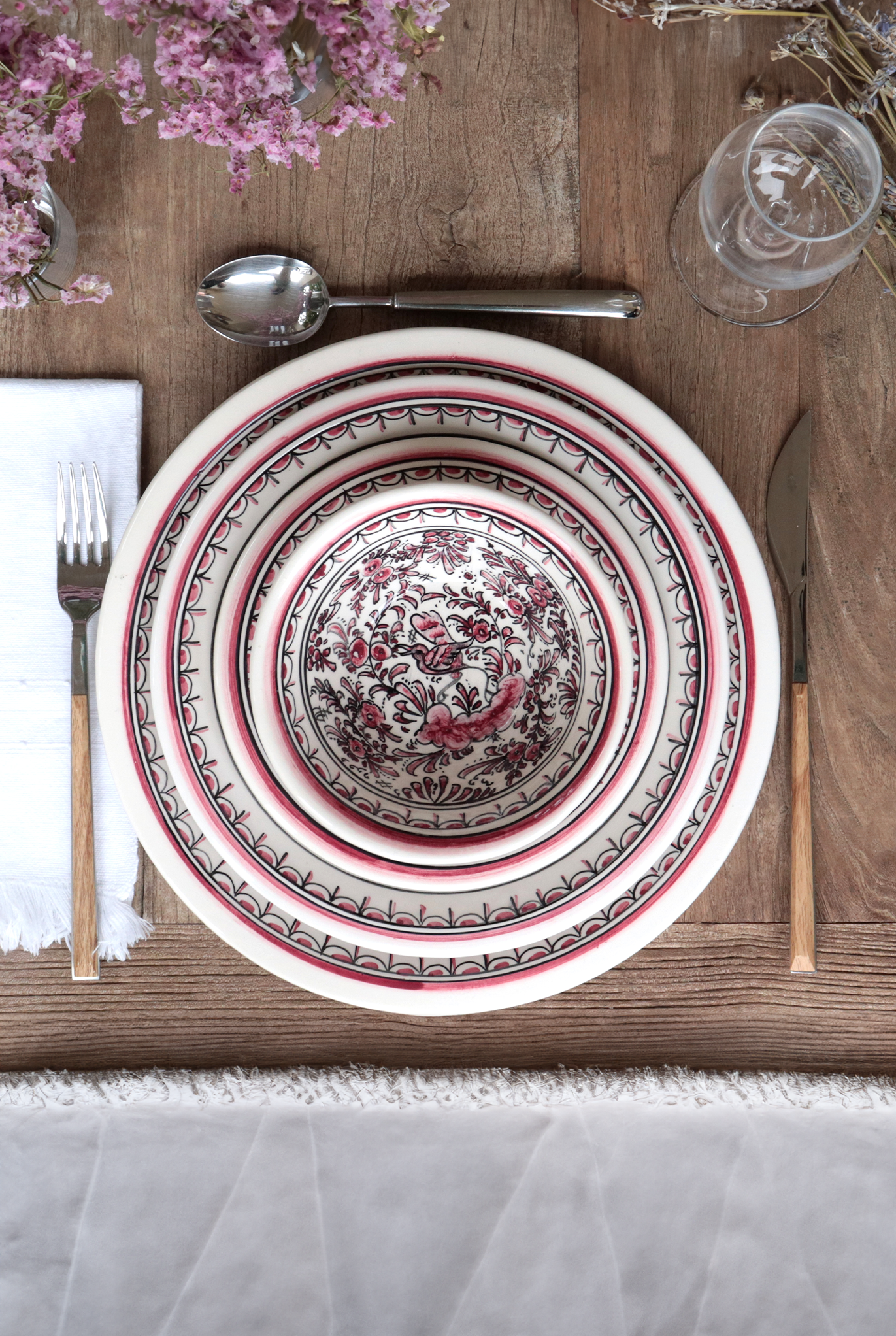 Rouge Pink Bird Plate L